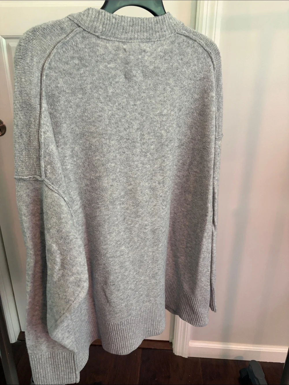 aerie Heather Gray Crewneck Sweater